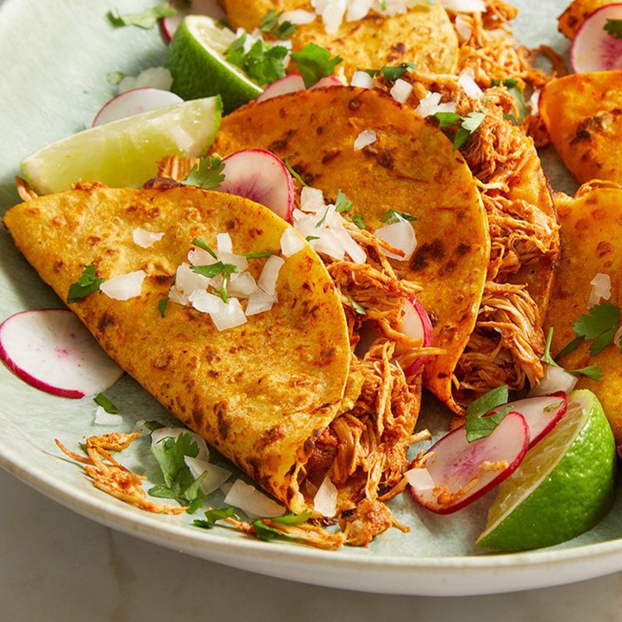 Dinner-Recipes-That-Will-Feed-a-Crowd_FT26_281258_AC_0109_9_FT